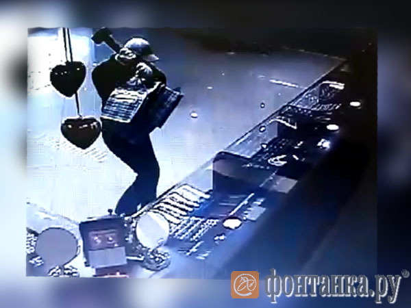кадр из видео